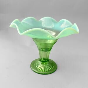 VTG 60s Northwood Glass Green Opalescent Roulette Vase Ruffled Edge Candy Dish